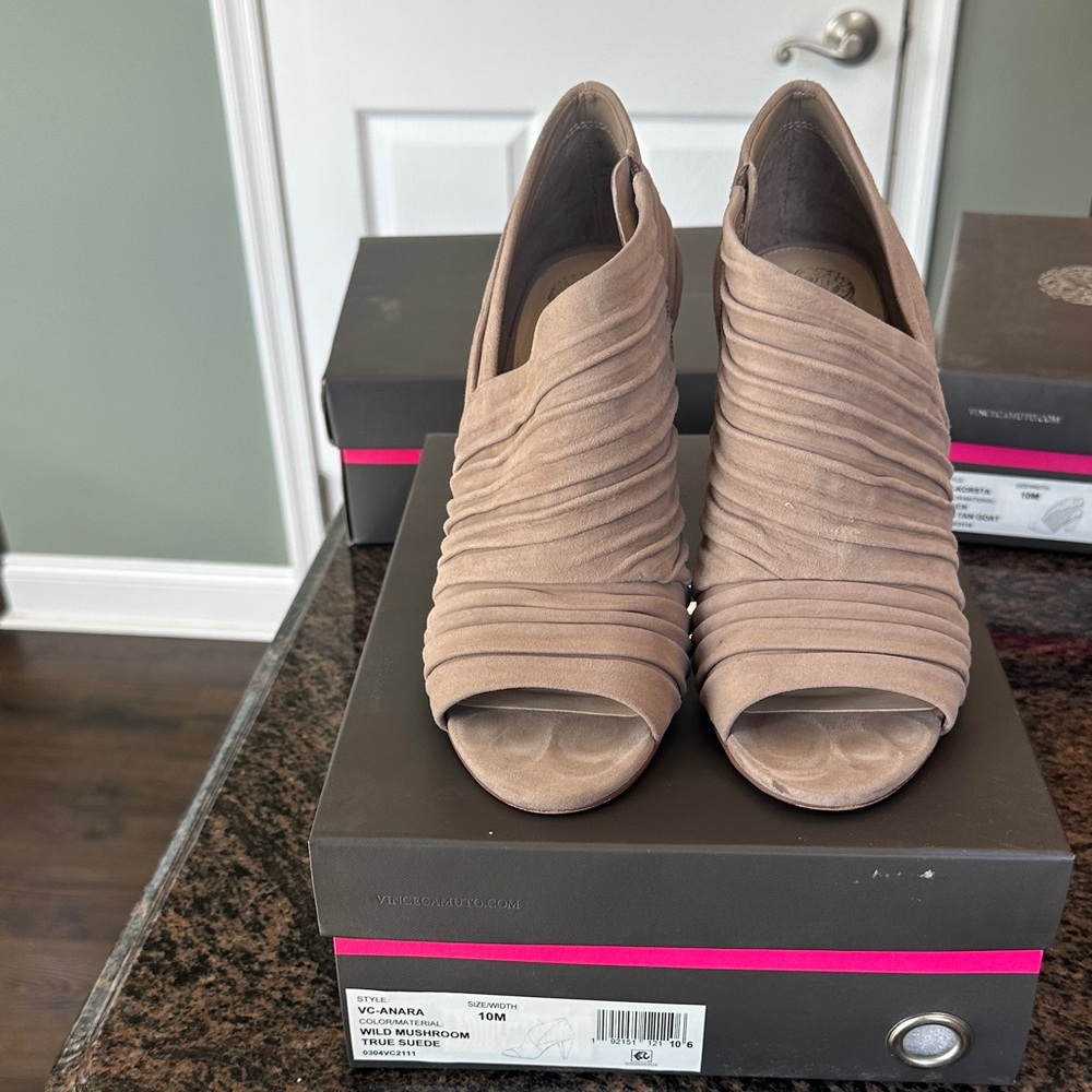 Vince Camuto Women's Ruched Peep Toe Heels - Beige